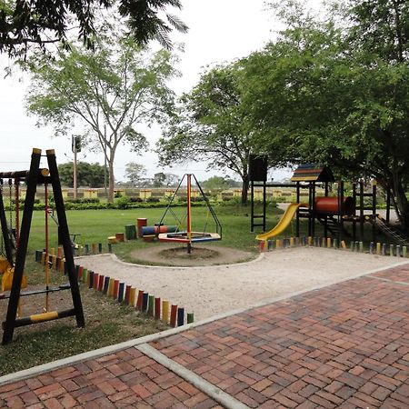 Hotel Campestre La Potra Apiay Ngoại thất bức ảnh