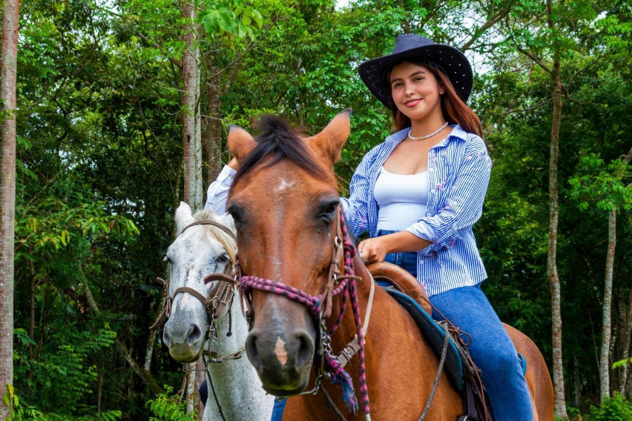 Hotel Campestre La Potra Apiay Ngoại thất bức ảnh