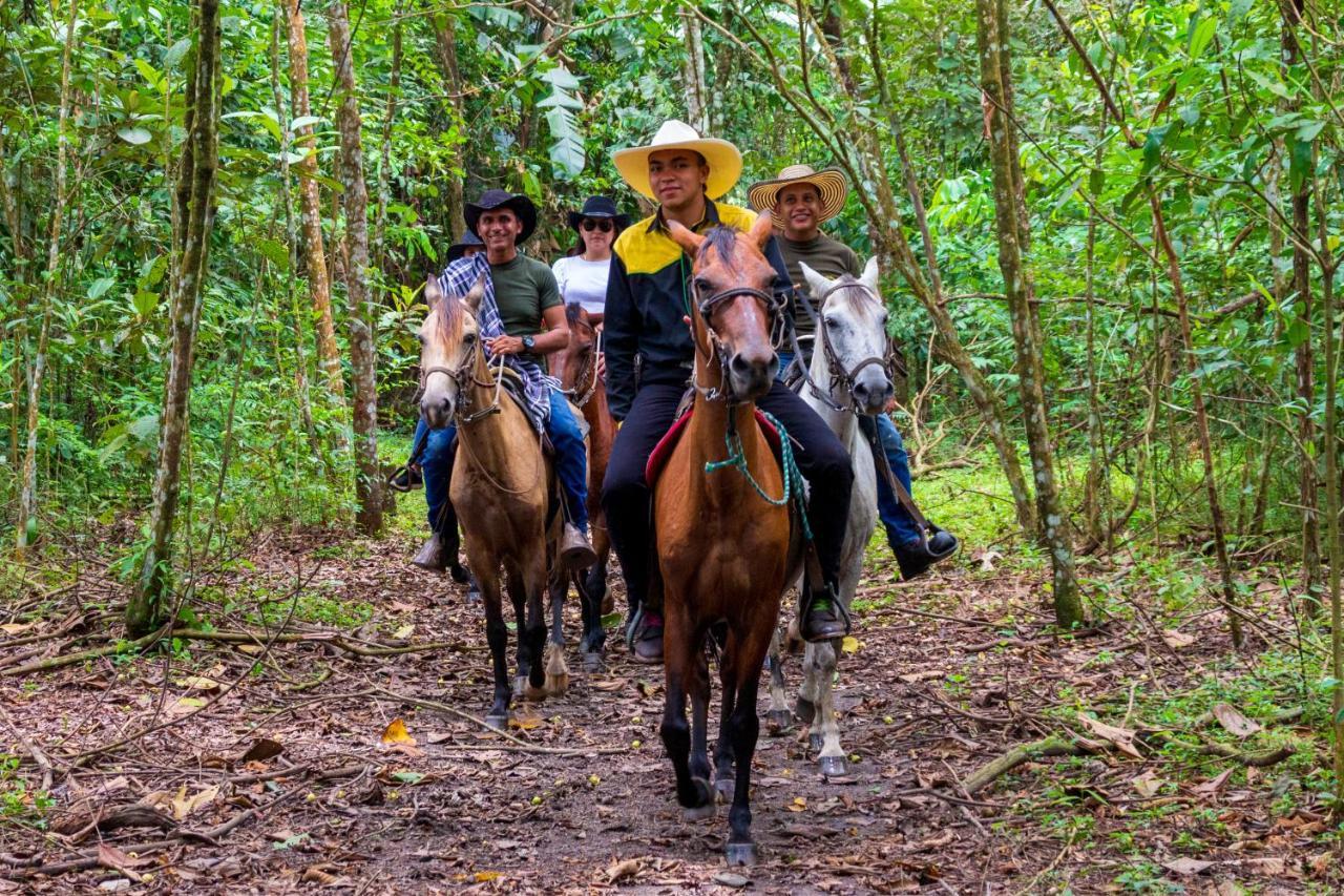 Hotel Campestre La Potra Apiay Ngoại thất bức ảnh